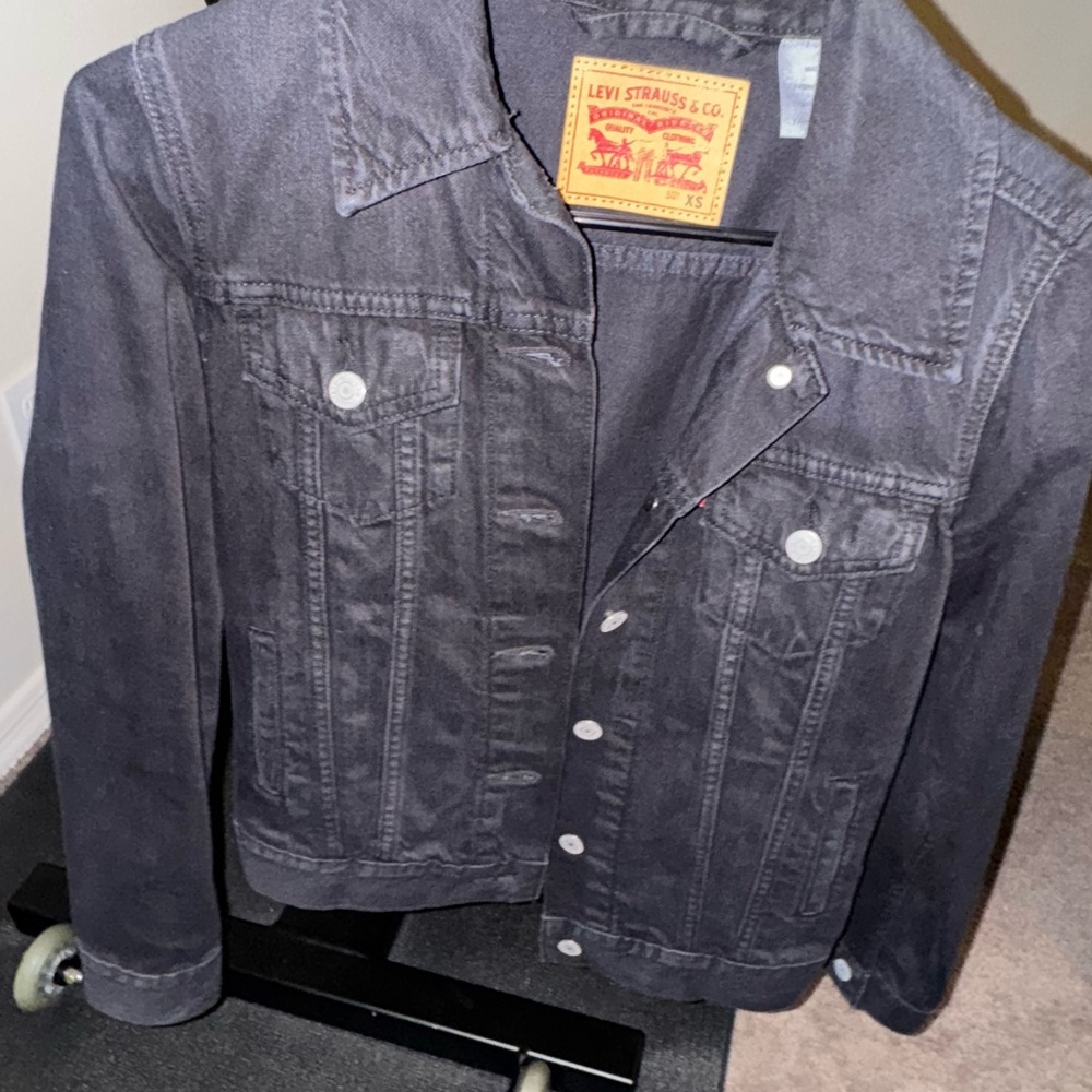 Levi's trucker Black Denim Jacket